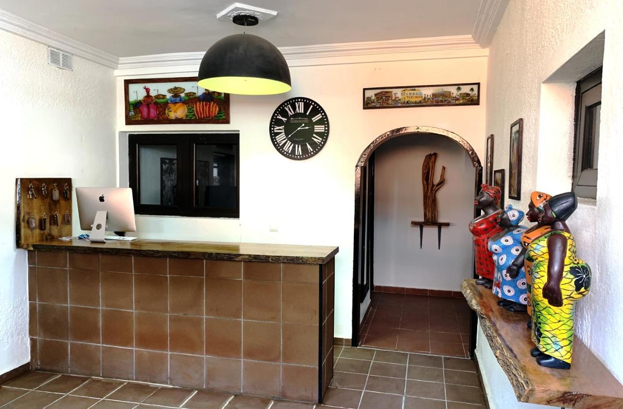 אבידג'אן Hotel Blawa מראה חיצוני תמונה