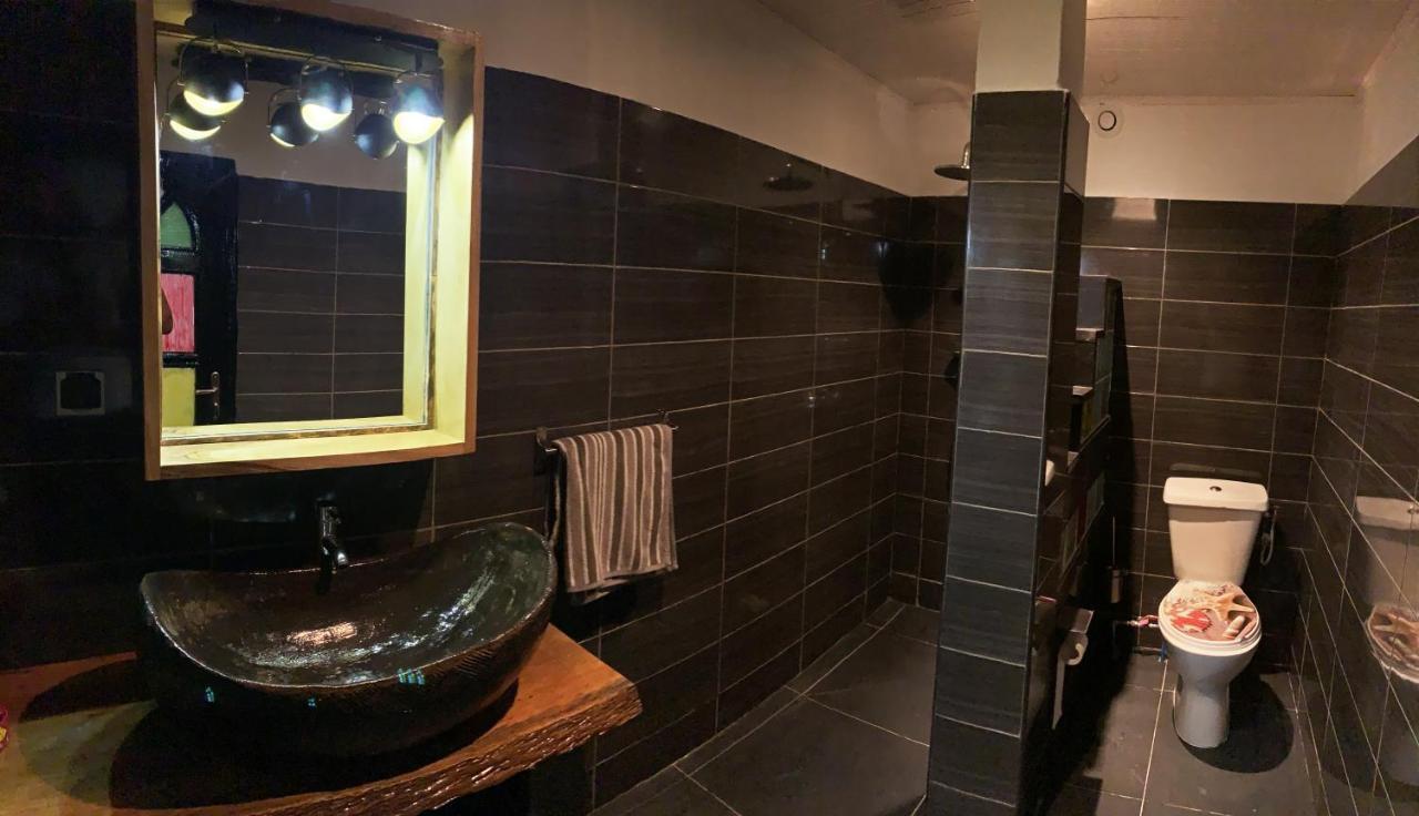 אבידג'אן Hotel Blawa מראה חיצוני תמונה